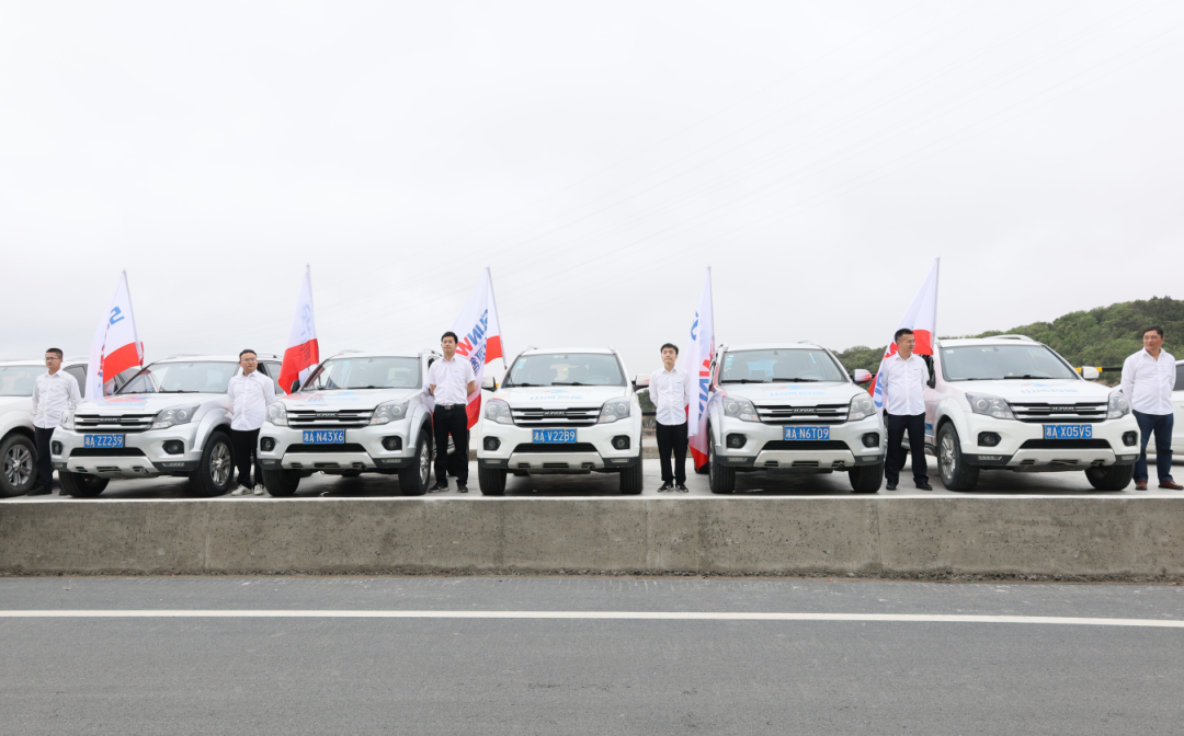 客户站台新品推介会！尊龙凯时ag智能这些装备产品再获口碑认定