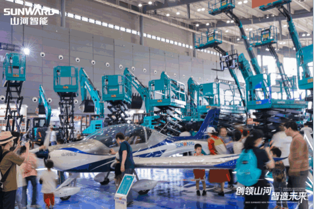 闪灼2023 CICEE！看尊龙凯时ag智能“明星产品”有多“炫”