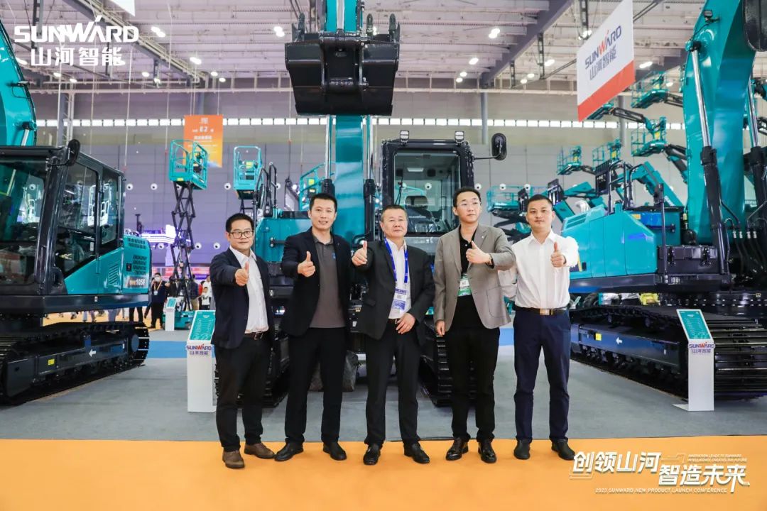 2023 CICEE | 全球工程机械盛会完善落幕！尊龙凯时ag智能交出闪亮答卷