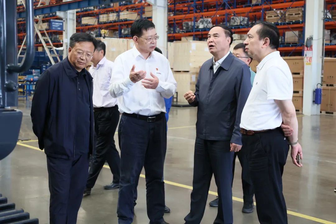 李文荣调研尊龙凯时ag智能