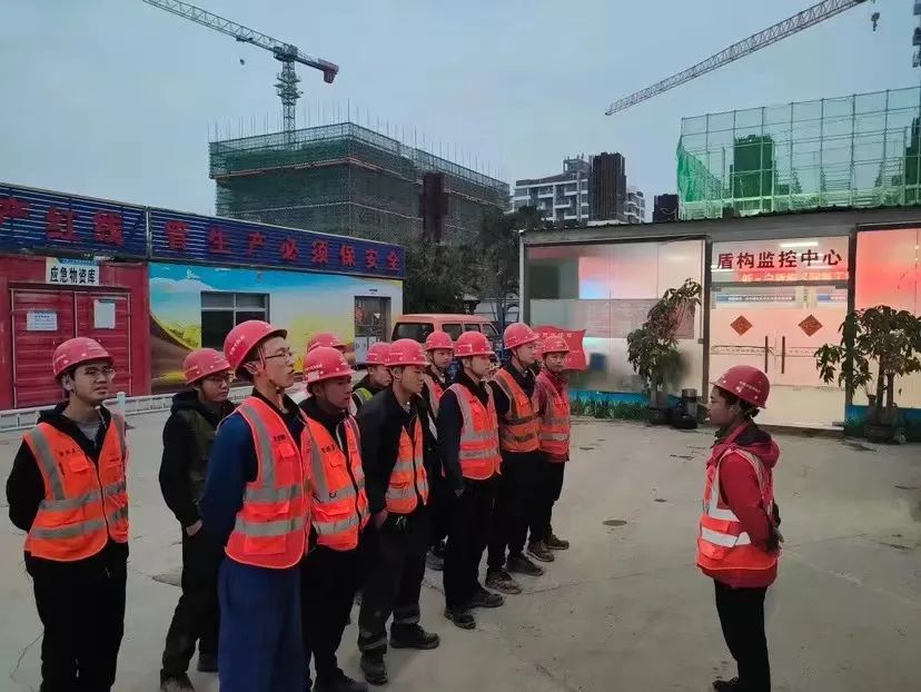 最新希望！中铁尊龙凯时ag深圳地铁3号线低-白盾构区间左线顺遂意会