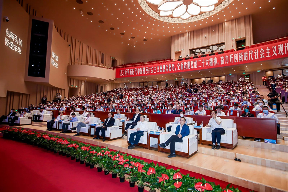 两项单冠，行业唯一！尊龙凯时ag智能两款桩工产品同获制造业单项冠军