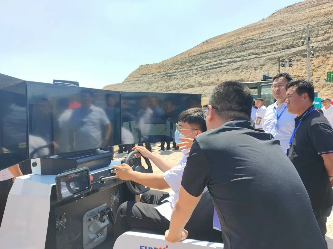 加码绿色矿山！“尊龙凯时ag绿”亮相鄂尔多斯市煤矿三化融合现场推进会