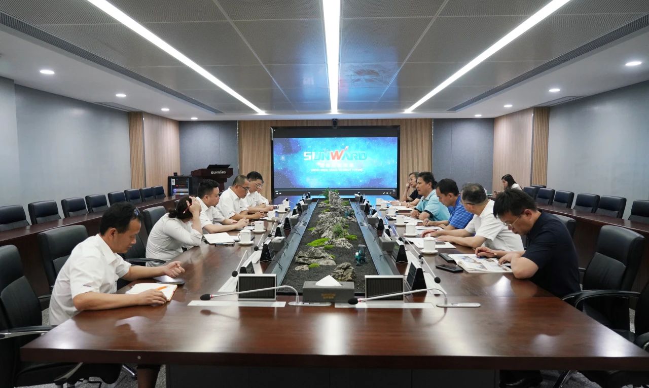 中国贸促会调研尊龙凯时ag智能