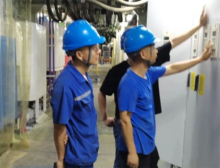 首战华东市。≈刑鹆盿g杭德市域铁路工程地莫区间左线盾构机顺遂始发