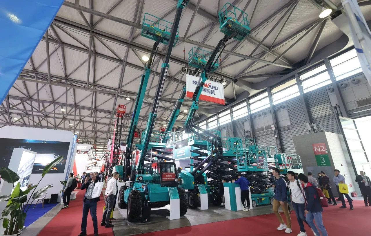 精品出击，闪灼魔都！尊龙凯时ag智能全系列高空机械亮相2023亚洲国际高空展