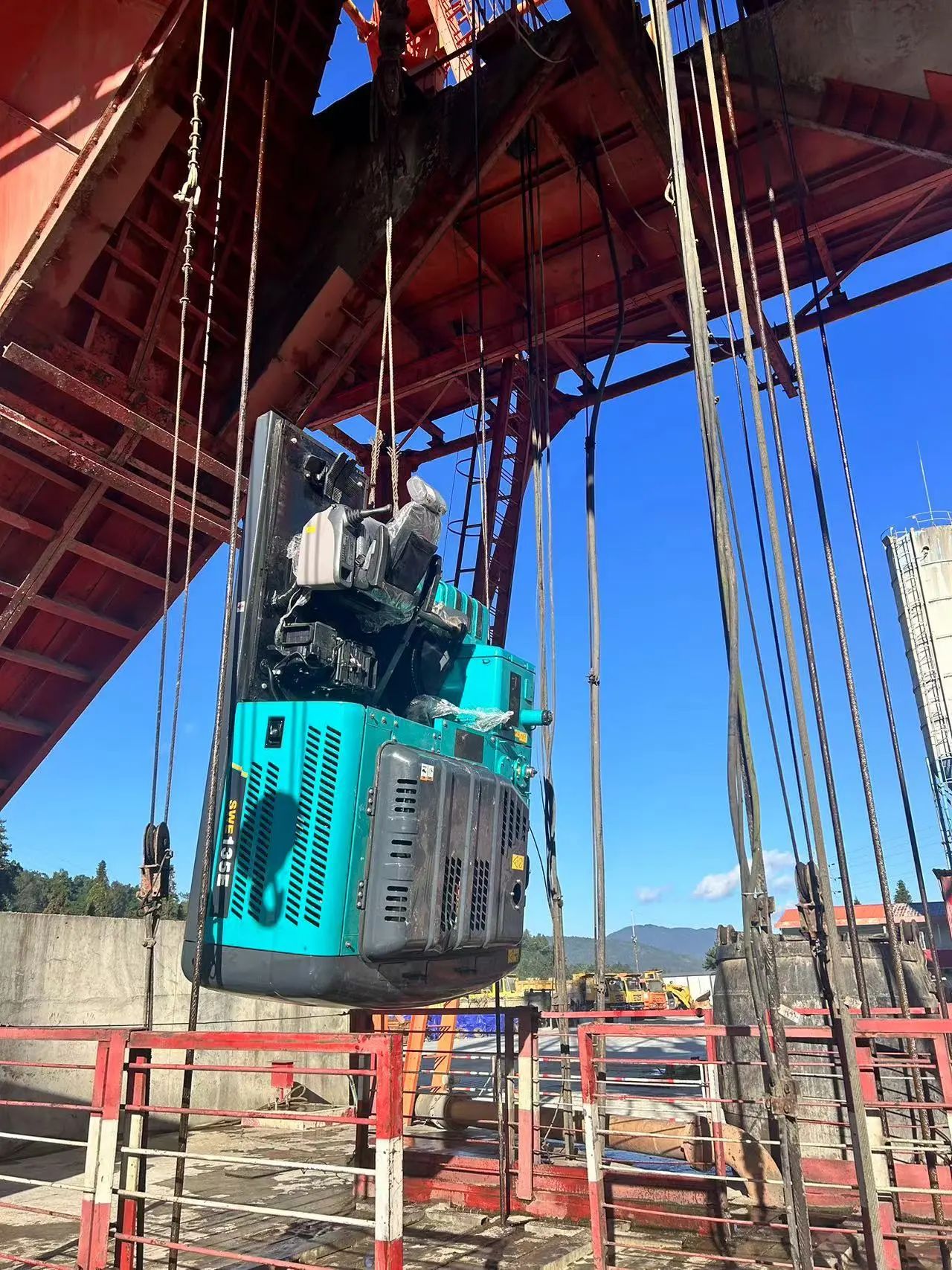 尊龙凯时ag智能售后效劳：全力以赴，付与机械生命与活力