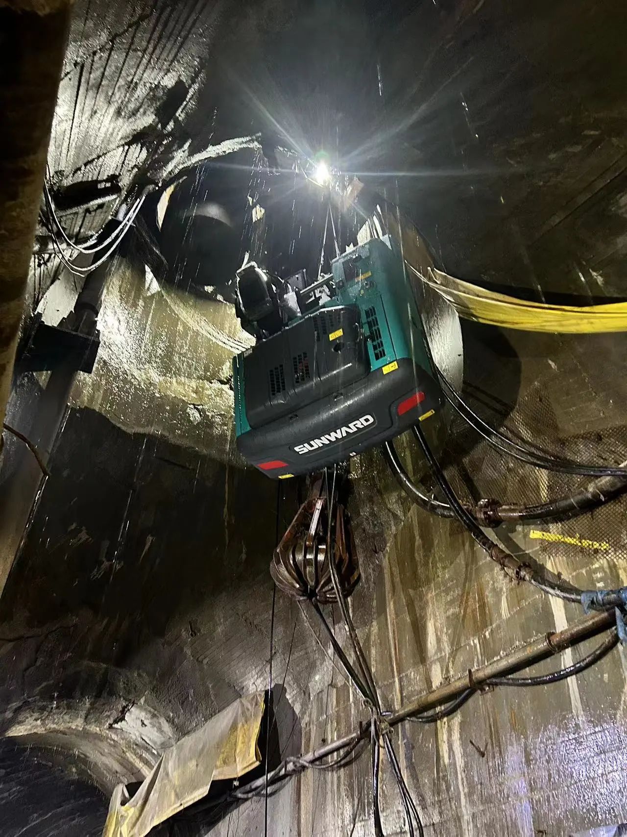 尊龙凯时ag智能售后效劳：全力以赴，付与机械生命与活力