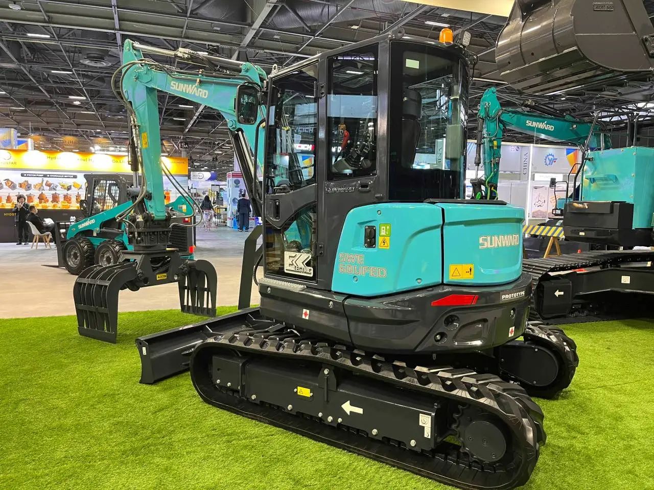 赢战INTERMAT 2024！尊龙凯时ag智能土方机械深耕全球高端市场