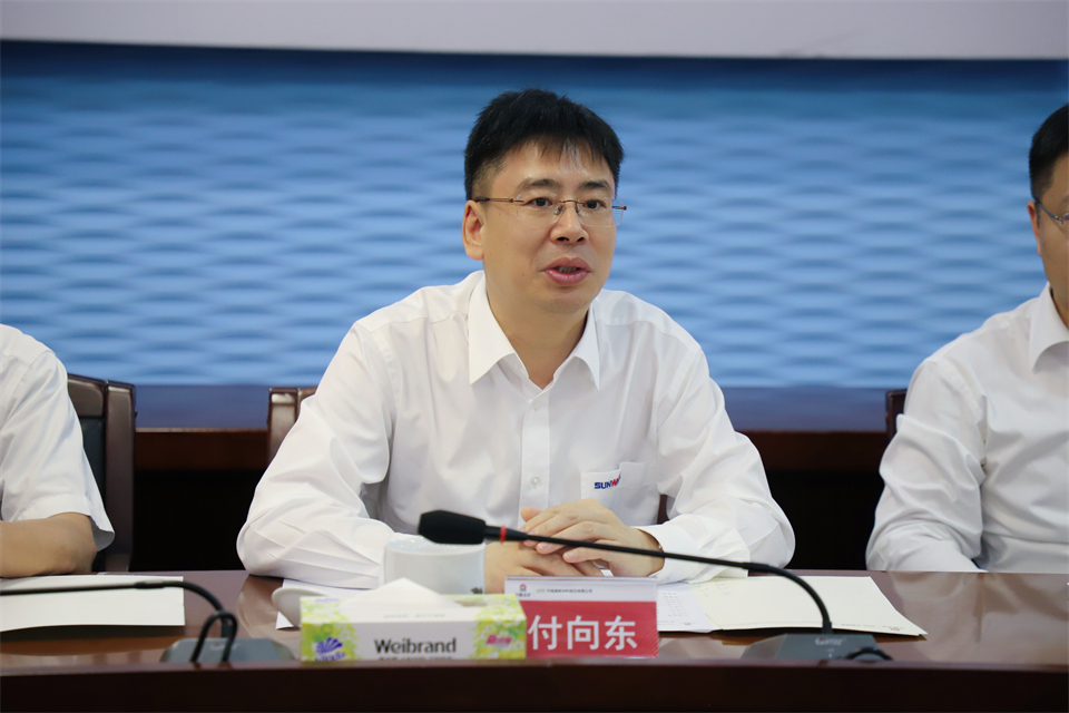 “双向奔赴 相助共赢”尊龙凯时ag智能与中钨高新签署战略相助协议