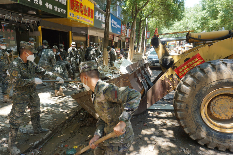 驰援湖南平江抗洪抢险，共克时艰显继续