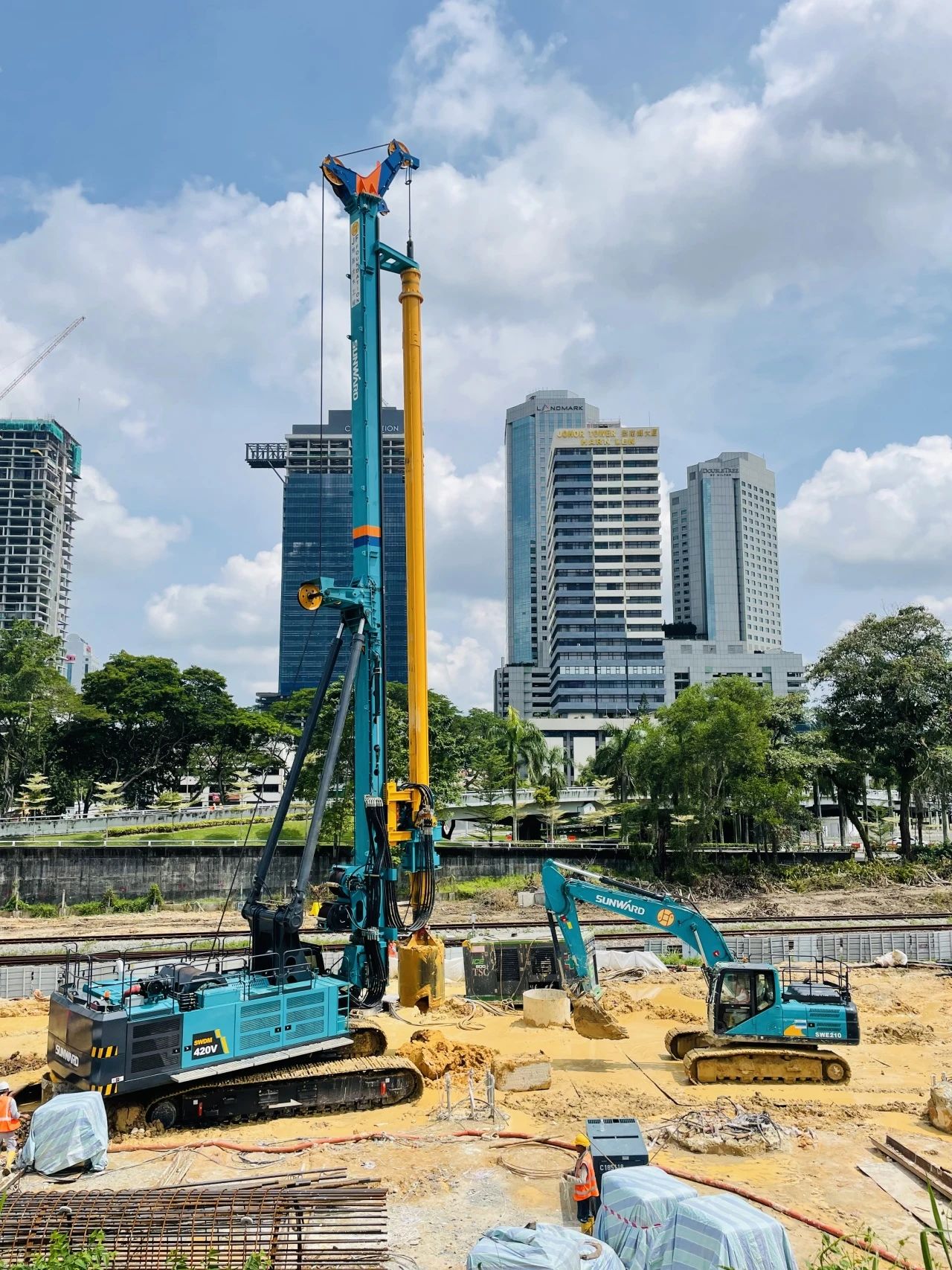 扬帆起航 | 尊龙凯时ag智能闪灼长沙工程机械展东南亚分展