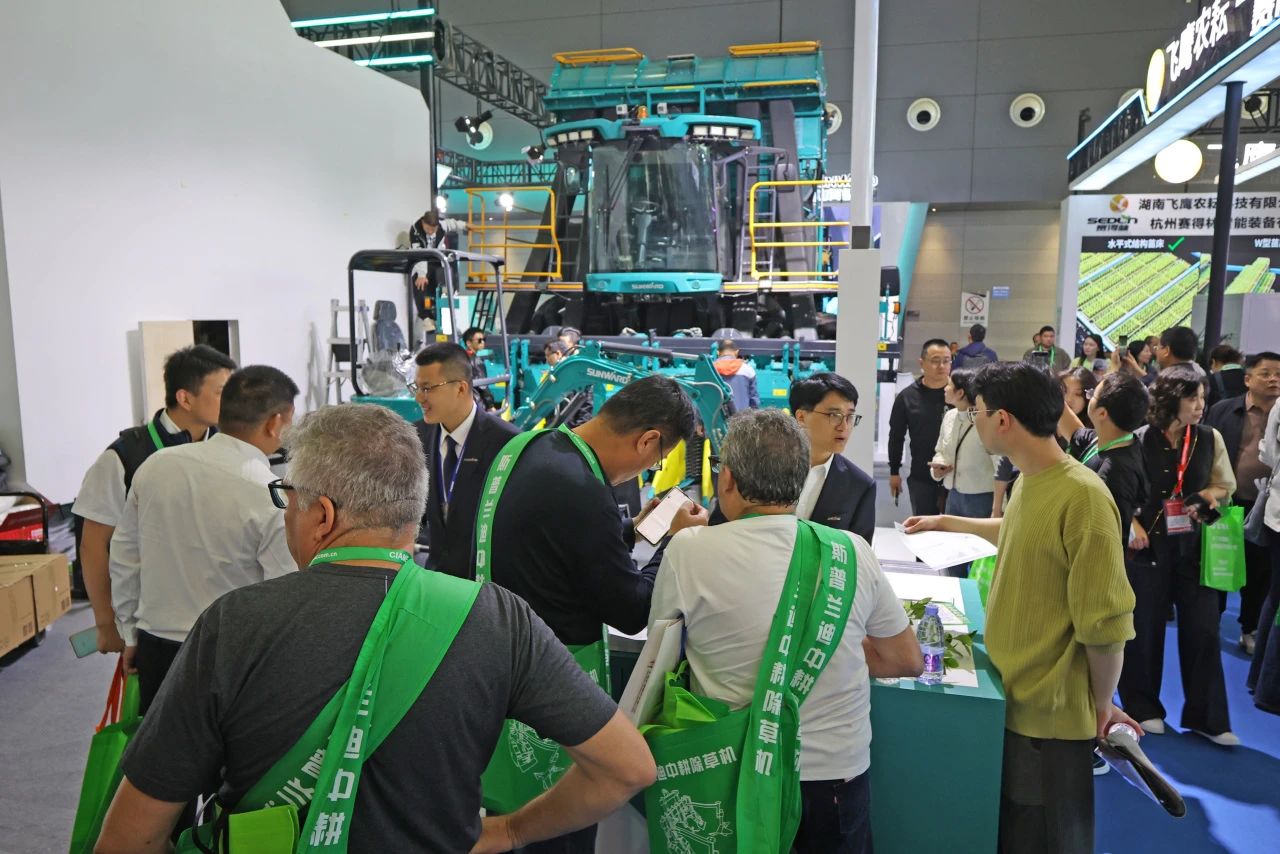 聚焦智能化、无人化！尊龙凯时ag智能携多款产品亮相2024中国国际农业机械展