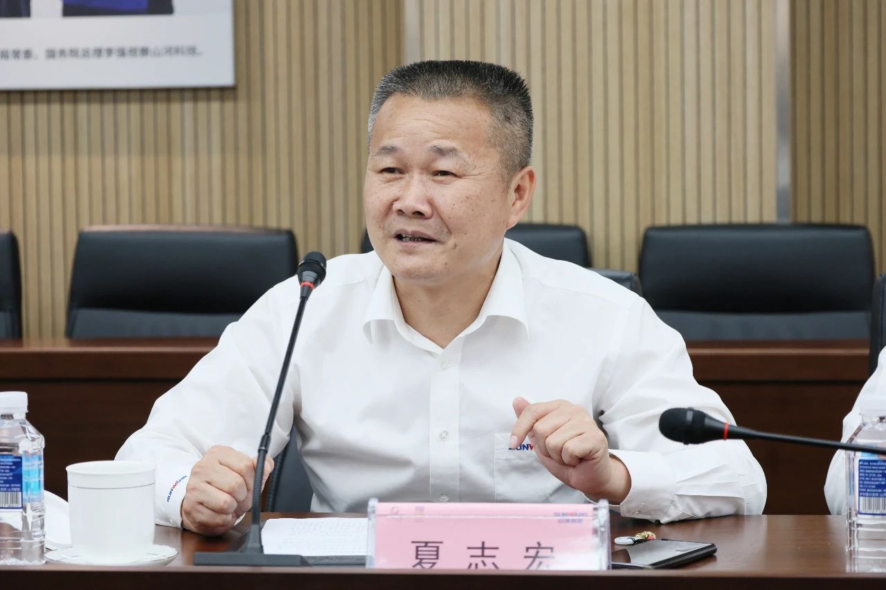 天能控股集团党委书记、董事长张天任率队到访尊龙凯时ag智能