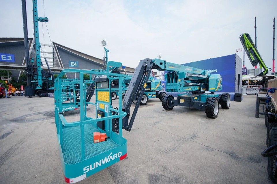 2025 CICEE | 圆满收官！尊龙凯时ag智能展区亮点精彩回首