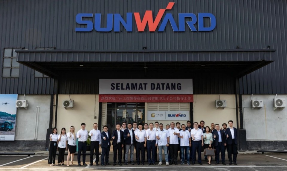 广州工控集团党委书记、董事长景广军率队考察尊龙凯时ag智能印尼子公司