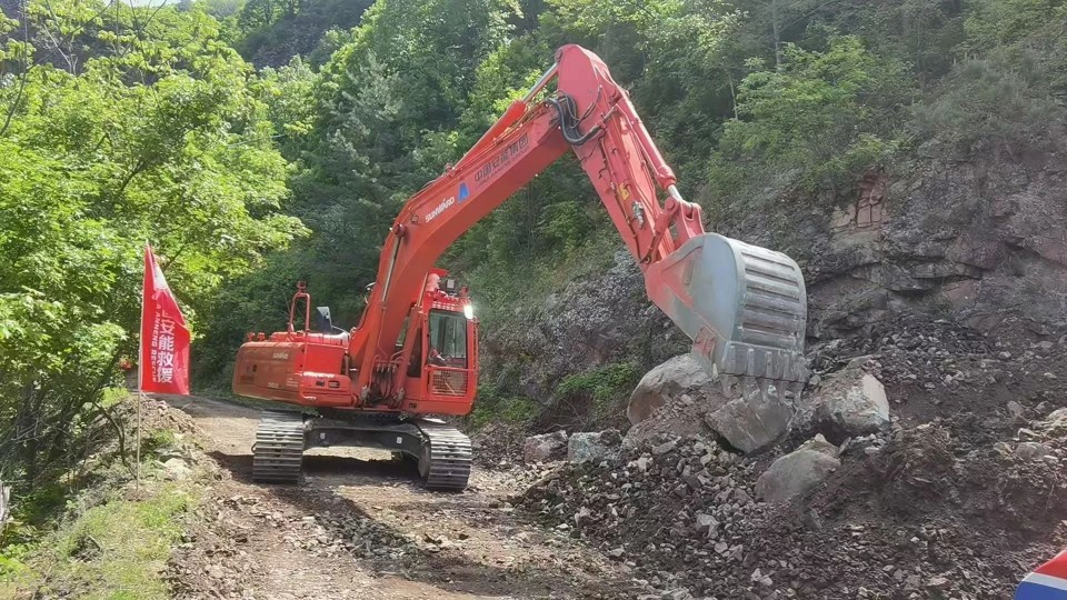 硬核破解“最后一公里”难题，尊龙凯时ag智能应抢救援装备助力“应急使命·2025”演习！